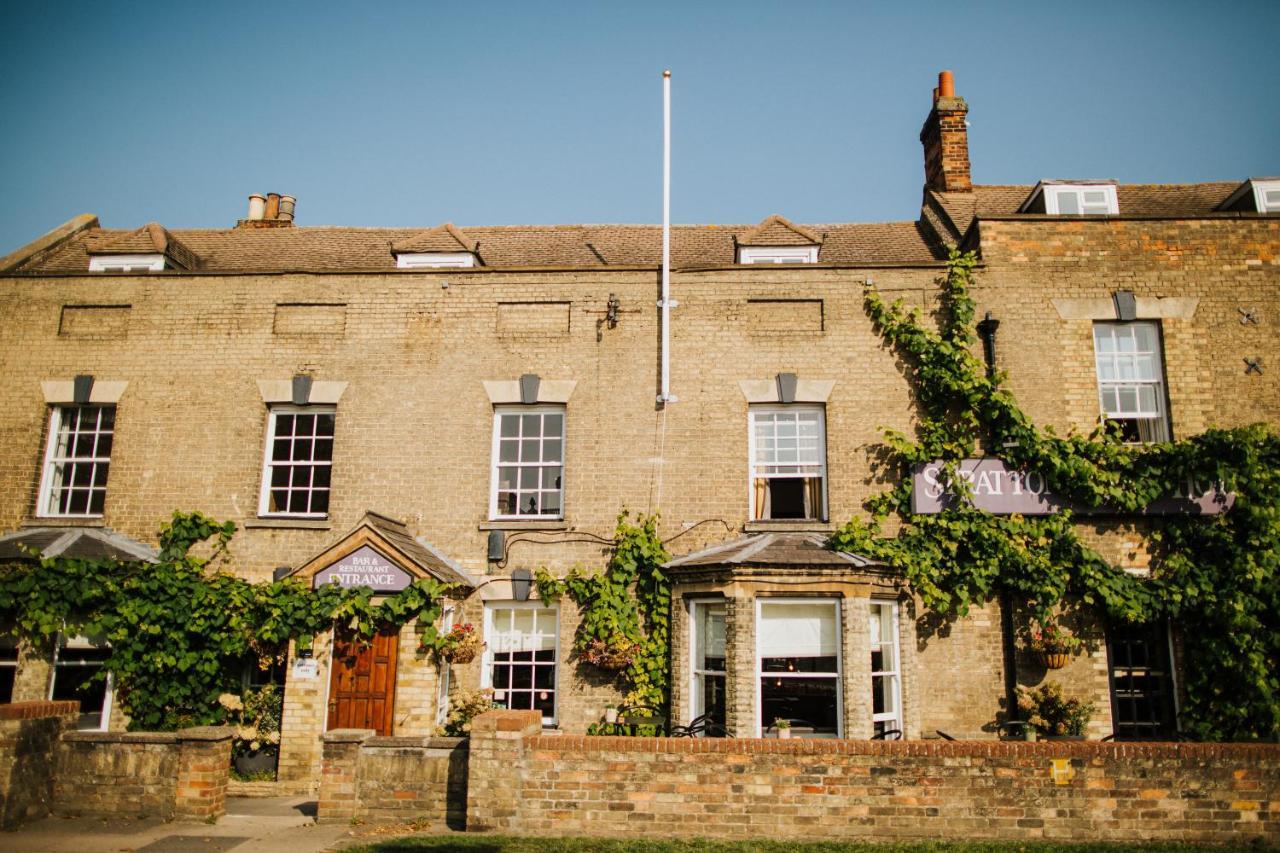 The Stratton House Hotel Biggleswade Exterior foto